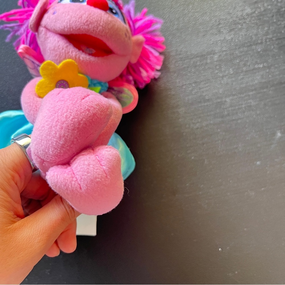 GUND Sesame Street Abby Cadabby Plush Fairy Doll Flower Girl 11 inch Plushie - Picture 7 of 10